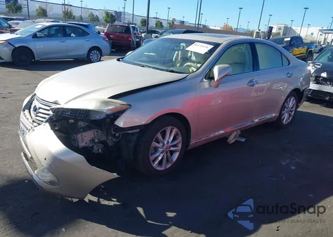 2010 Lexus Es 350 z USA, uszkodzony, nr VIN JTHBK1EG6A2384417